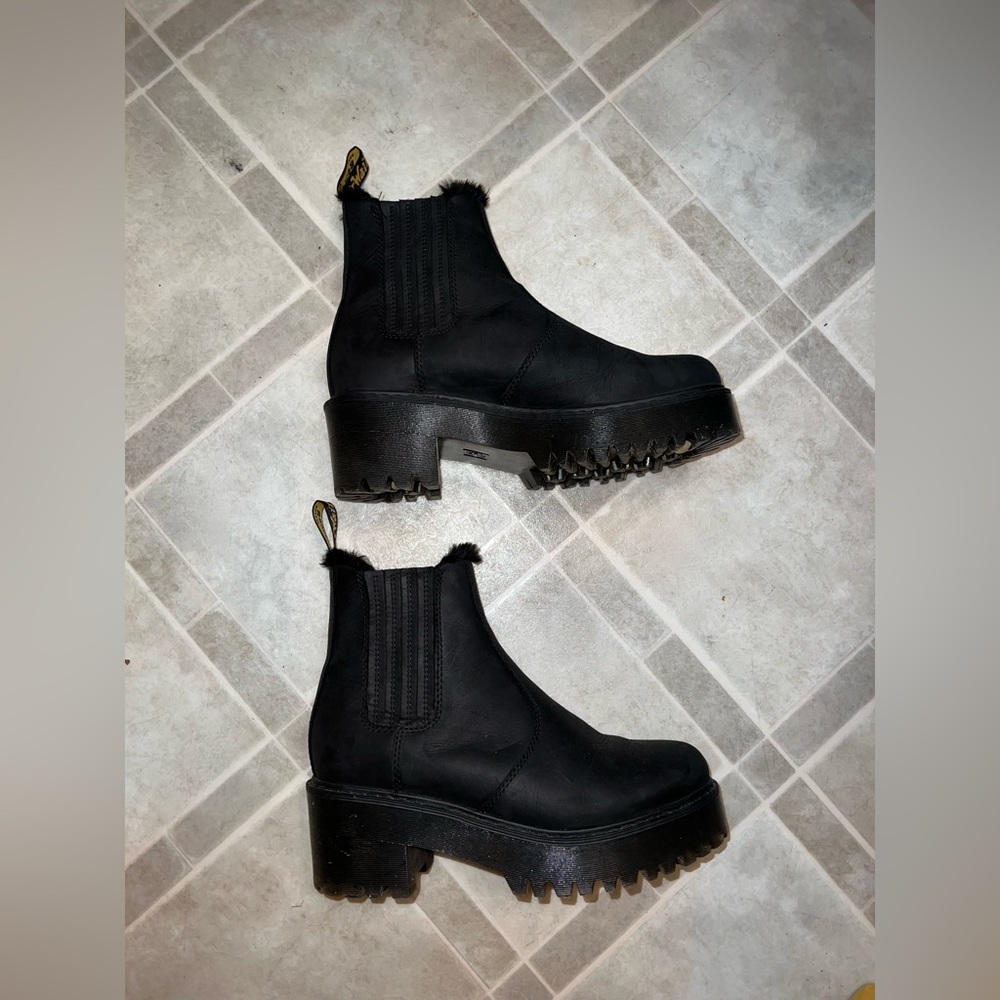 dr. martens platform booties size 8